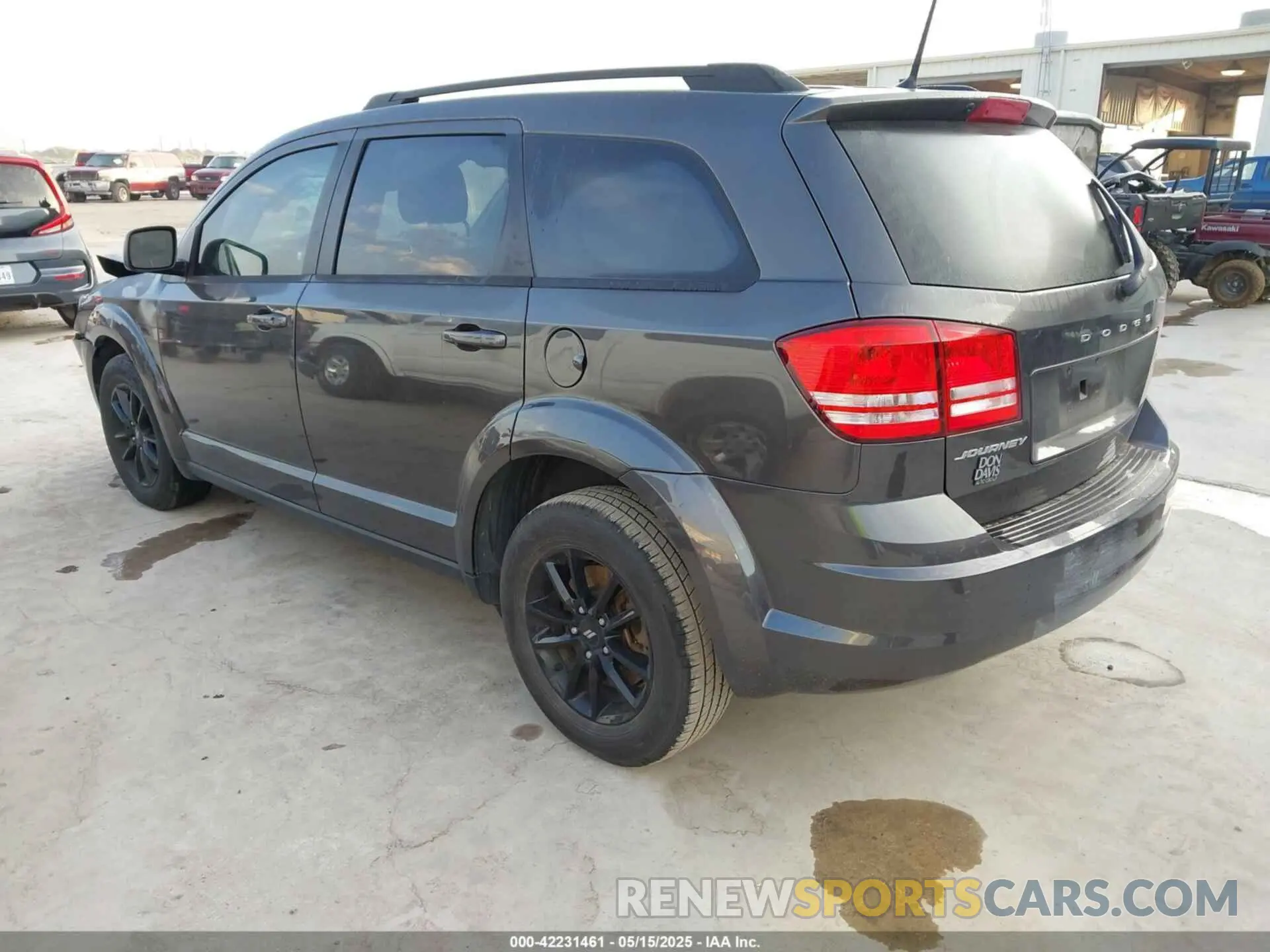 3 Photograph of a damaged car 3C4PDCAB9LT264426 DODGE JOURNEY 2020