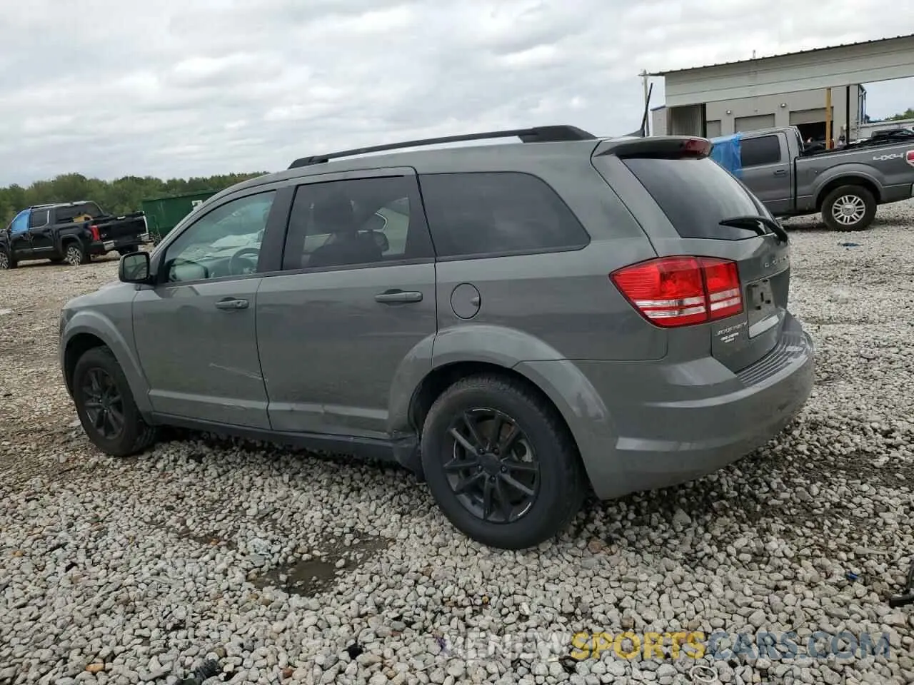 2 Photograph of a damaged car 3C4PDCAB9LT276902 DODGE JOURNEY 2020