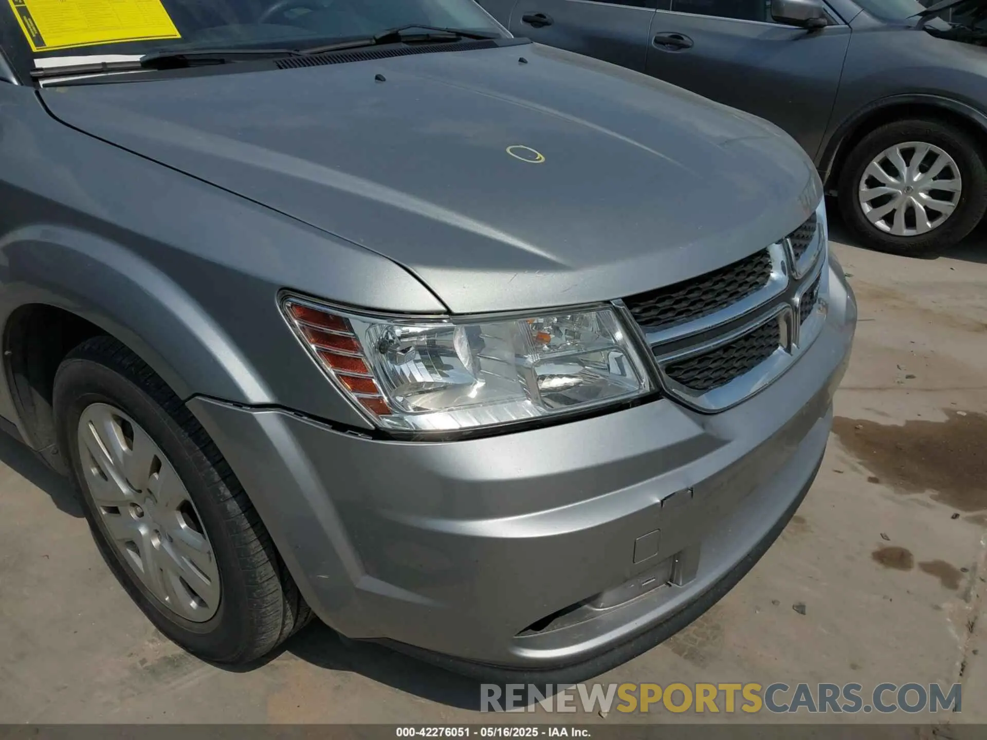 20 Photograph of a damaged car 3C4PDCABXLT250907 DODGE JOURNEY 2020
