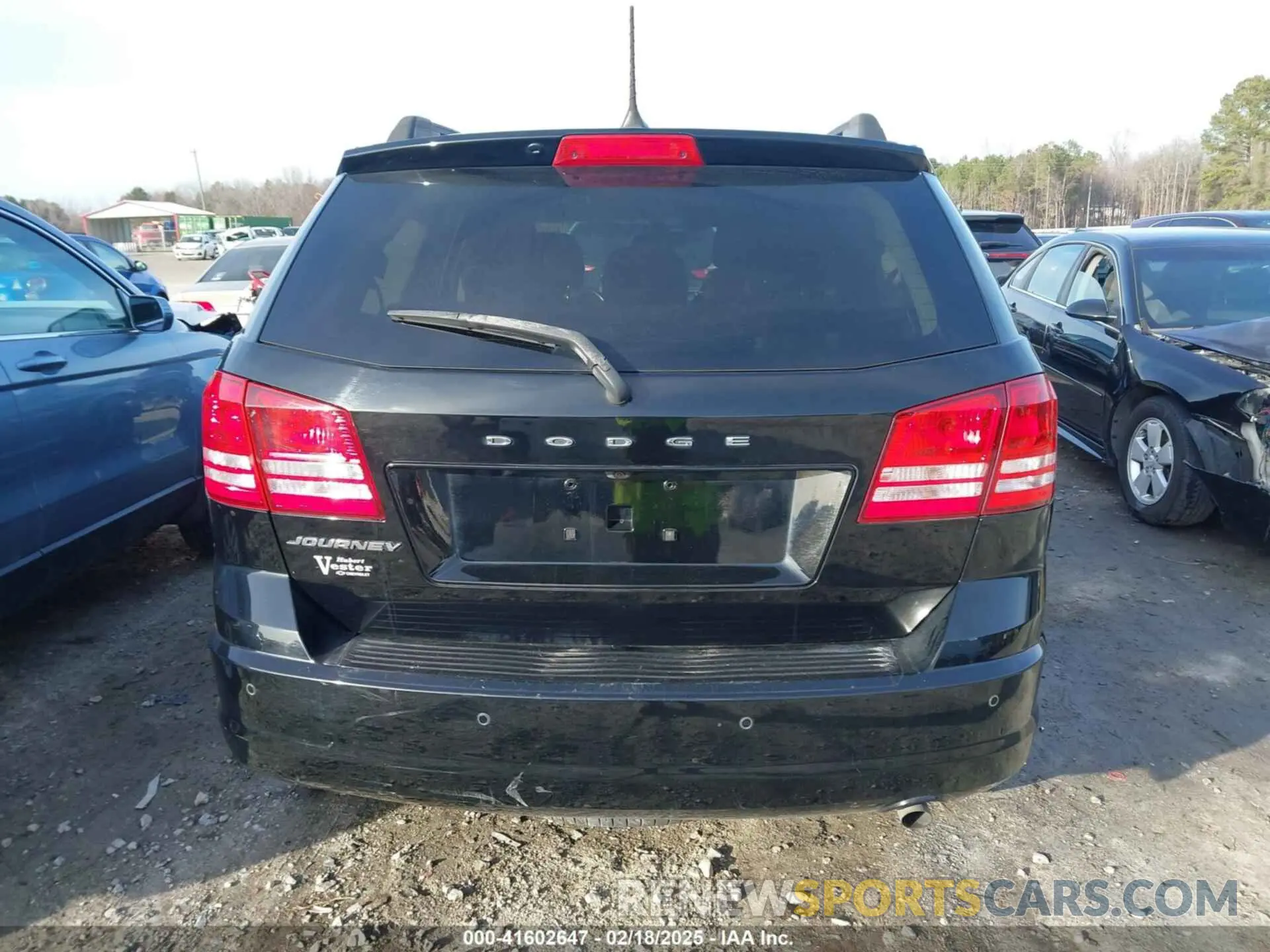 17 Фотография поврежденного автомобиля 3C4PDCABXLT251135 DODGE JOURNEY 2020