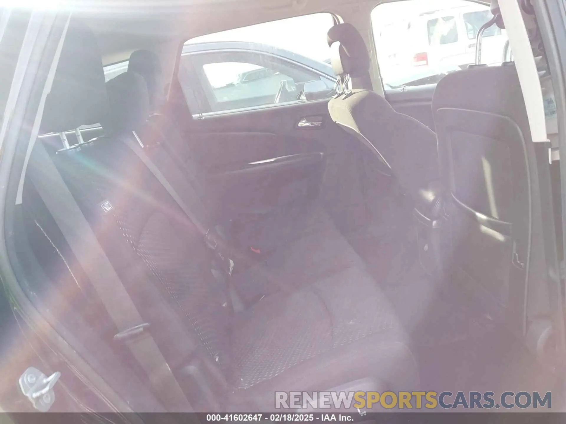 8 Фотография поврежденного автомобиля 3C4PDCABXLT251135 DODGE JOURNEY 2020
