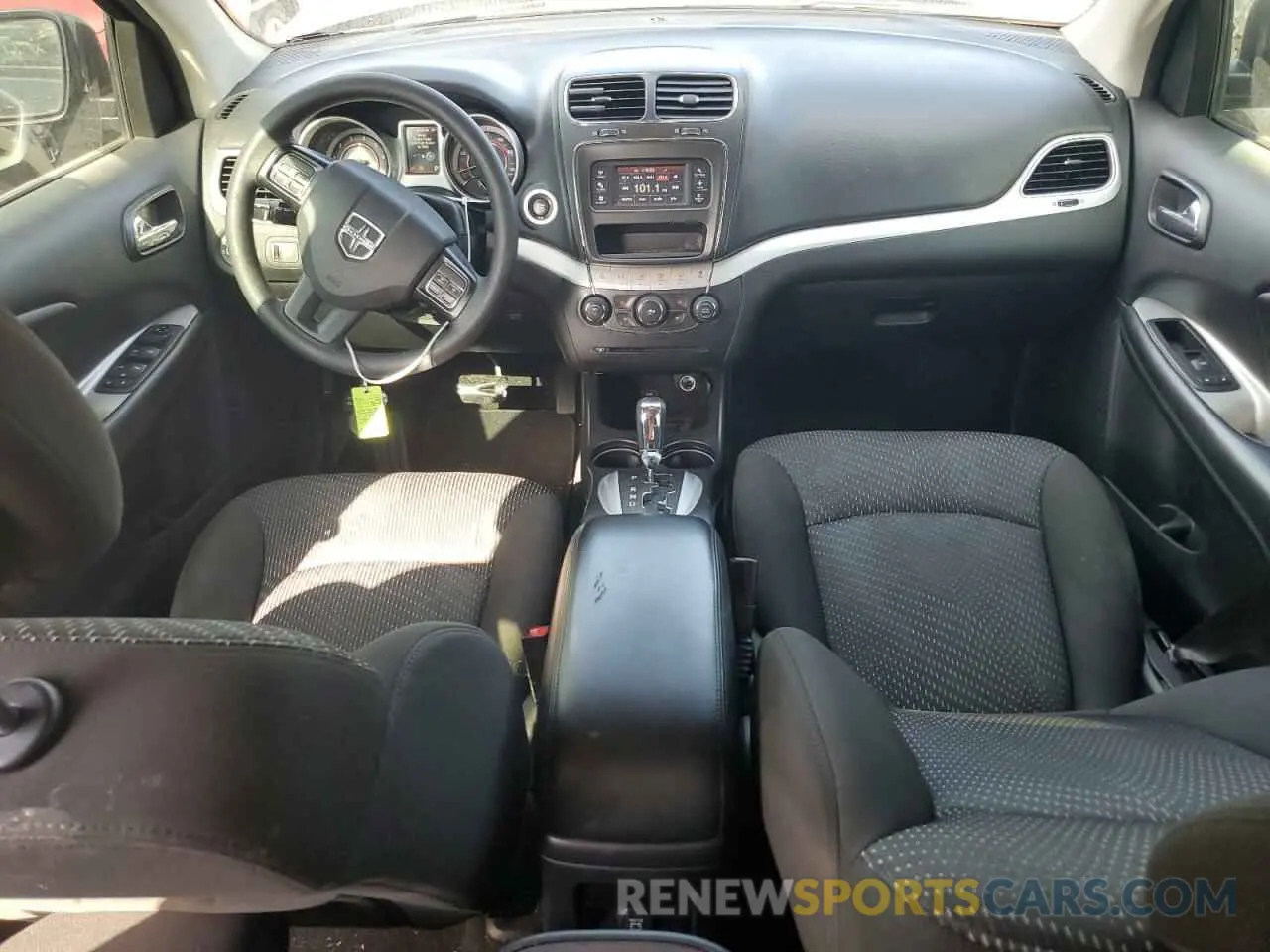 8 Фотография поврежденного автомобиля 3C4PDCABXLT262037 DODGE JOURNEY 2020