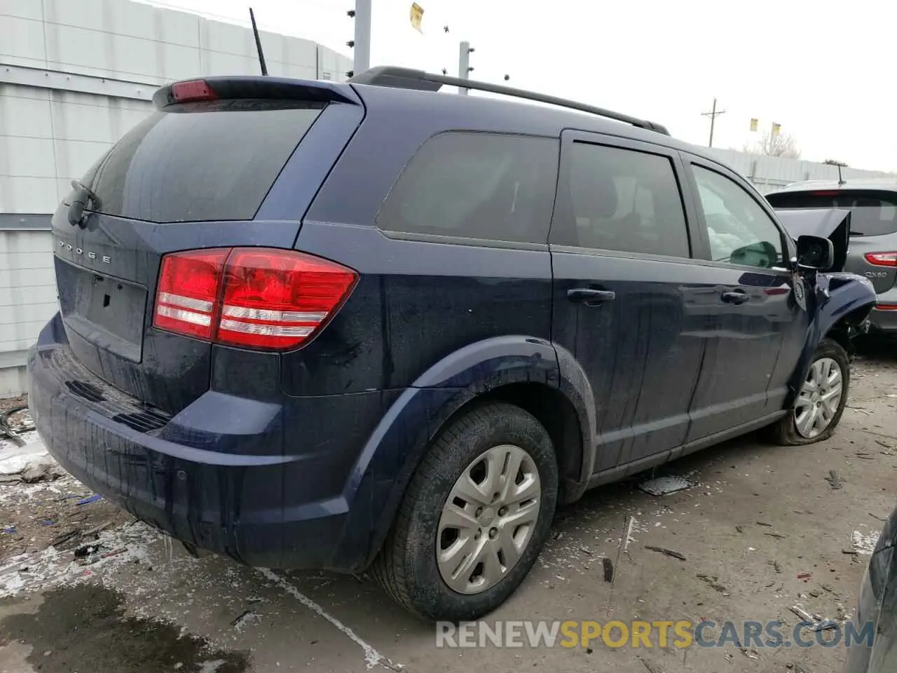3 Фотография поврежденного автомобиля 3C4PDCABXLT275595 DODGE JOURNEY 2020
