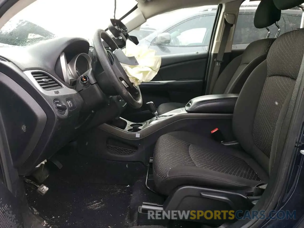 7 Фотография поврежденного автомобиля 3C4PDCABXLT275595 DODGE JOURNEY 2020