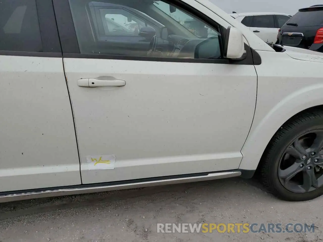 13 Photograph of a damaged car 3C4PDCGB0LT188277 DODGE JOURNEY 2020