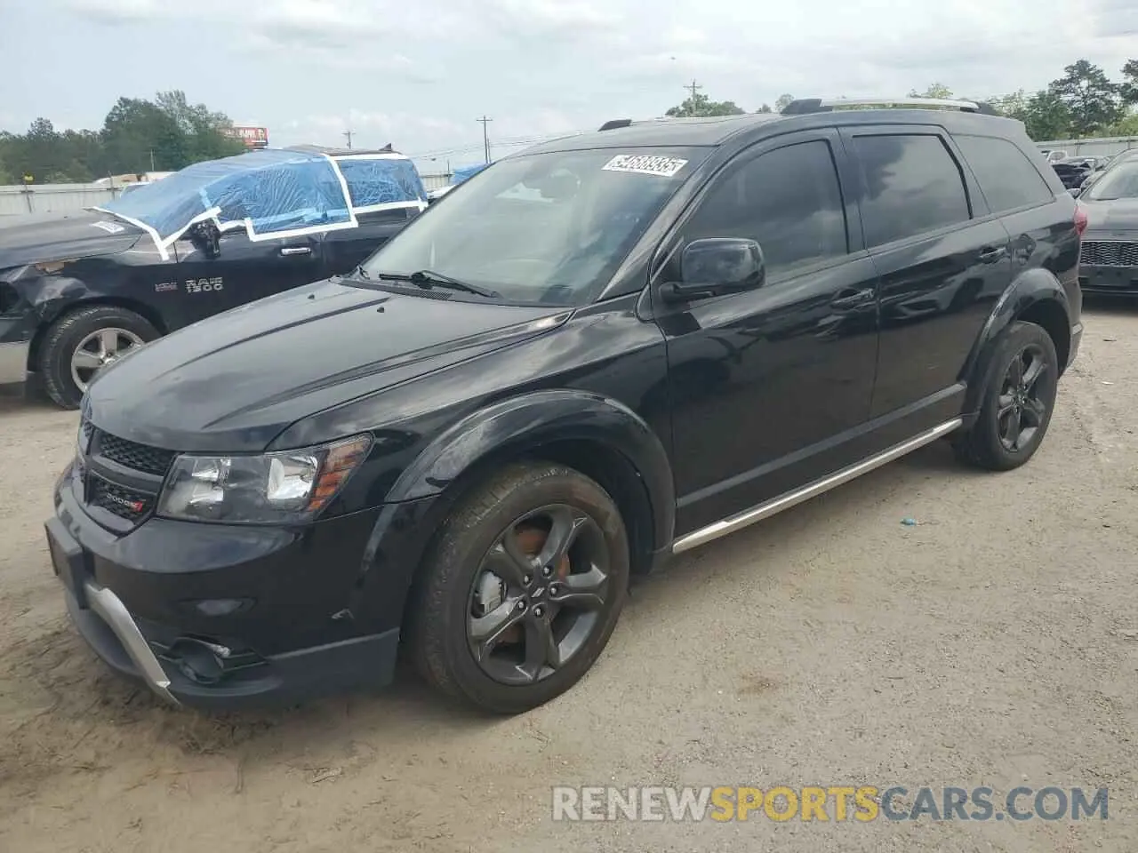 1 Photograph of a damaged car 3C4PDCGB0LT267576 DODGE JOURNEY 2020