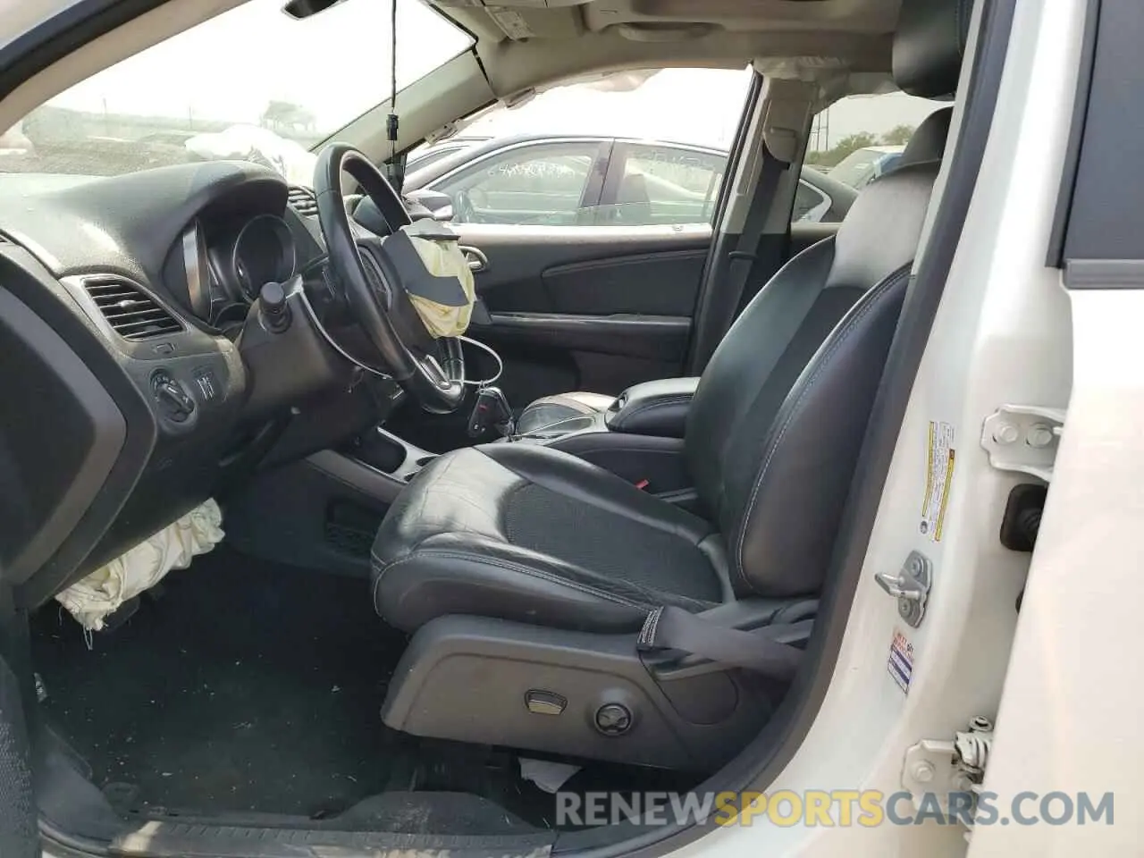 7 Фотография поврежденного автомобиля 3C4PDCGB2LT206147 DODGE JOURNEY 2020