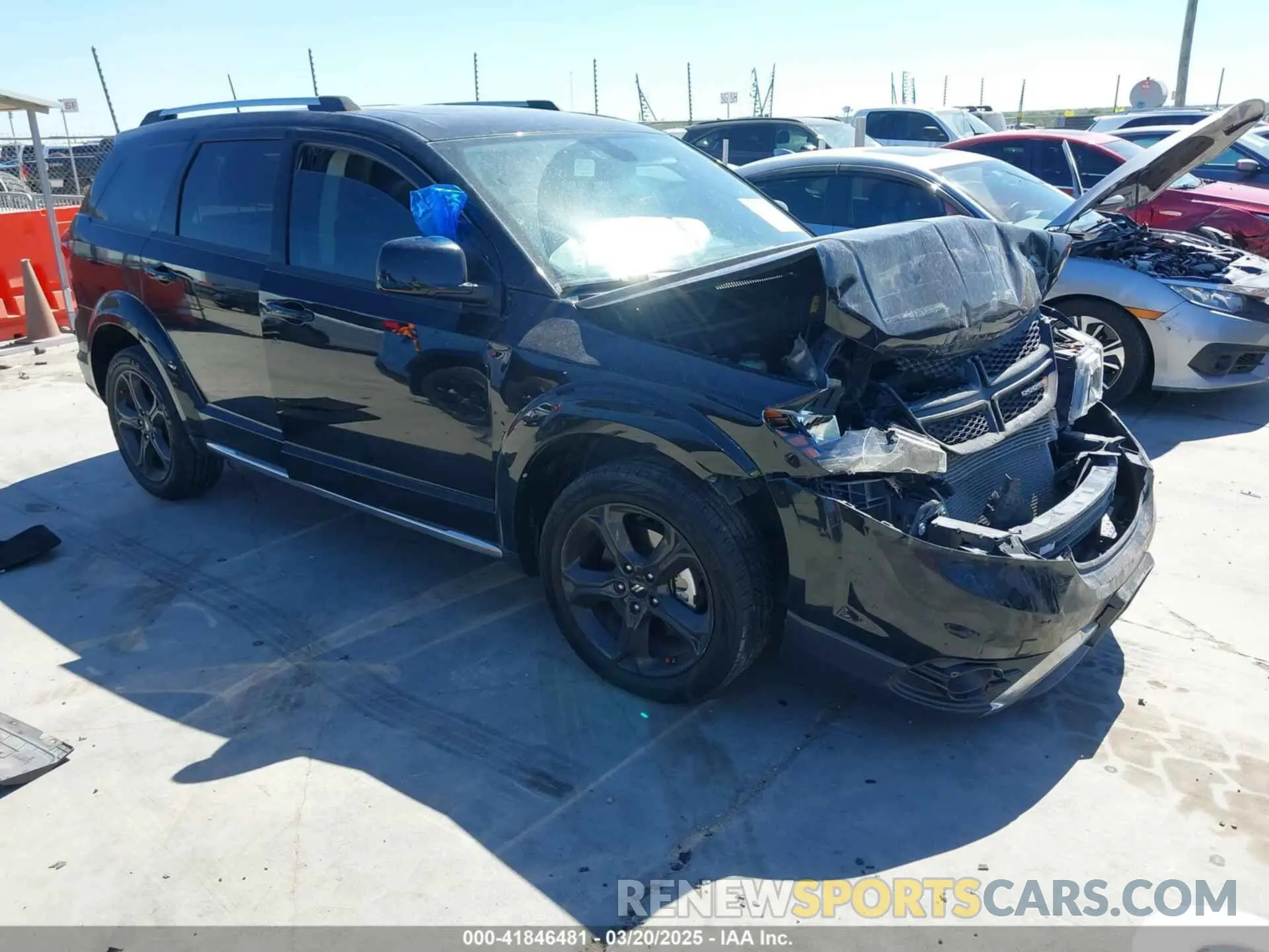 1 Фотография поврежденного автомобиля 3C4PDCGB3LT231591 DODGE JOURNEY 2020