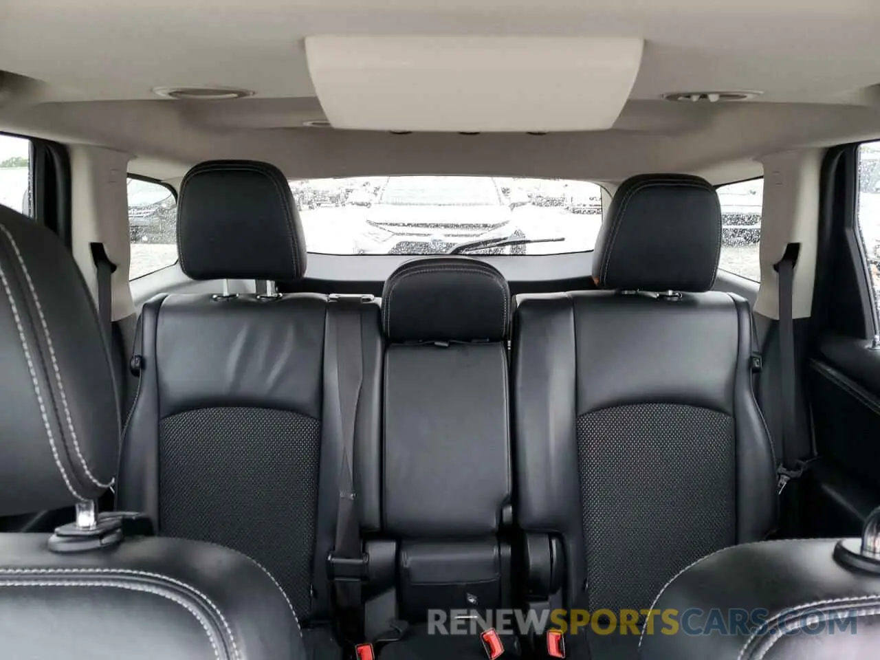 10 Photograph of a damaged car 3C4PDCGB4LT188282 DODGE JOURNEY 2020