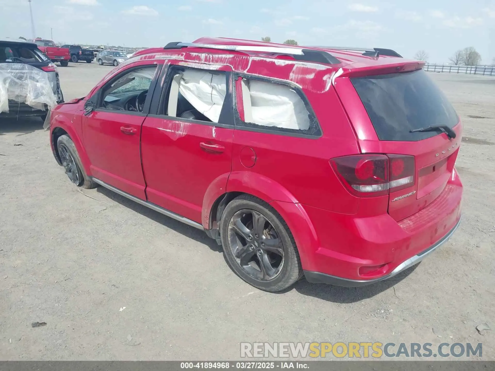 3 Фотография поврежденного автомобиля 3C4PDCGB4LT193479 DODGE JOURNEY 2020