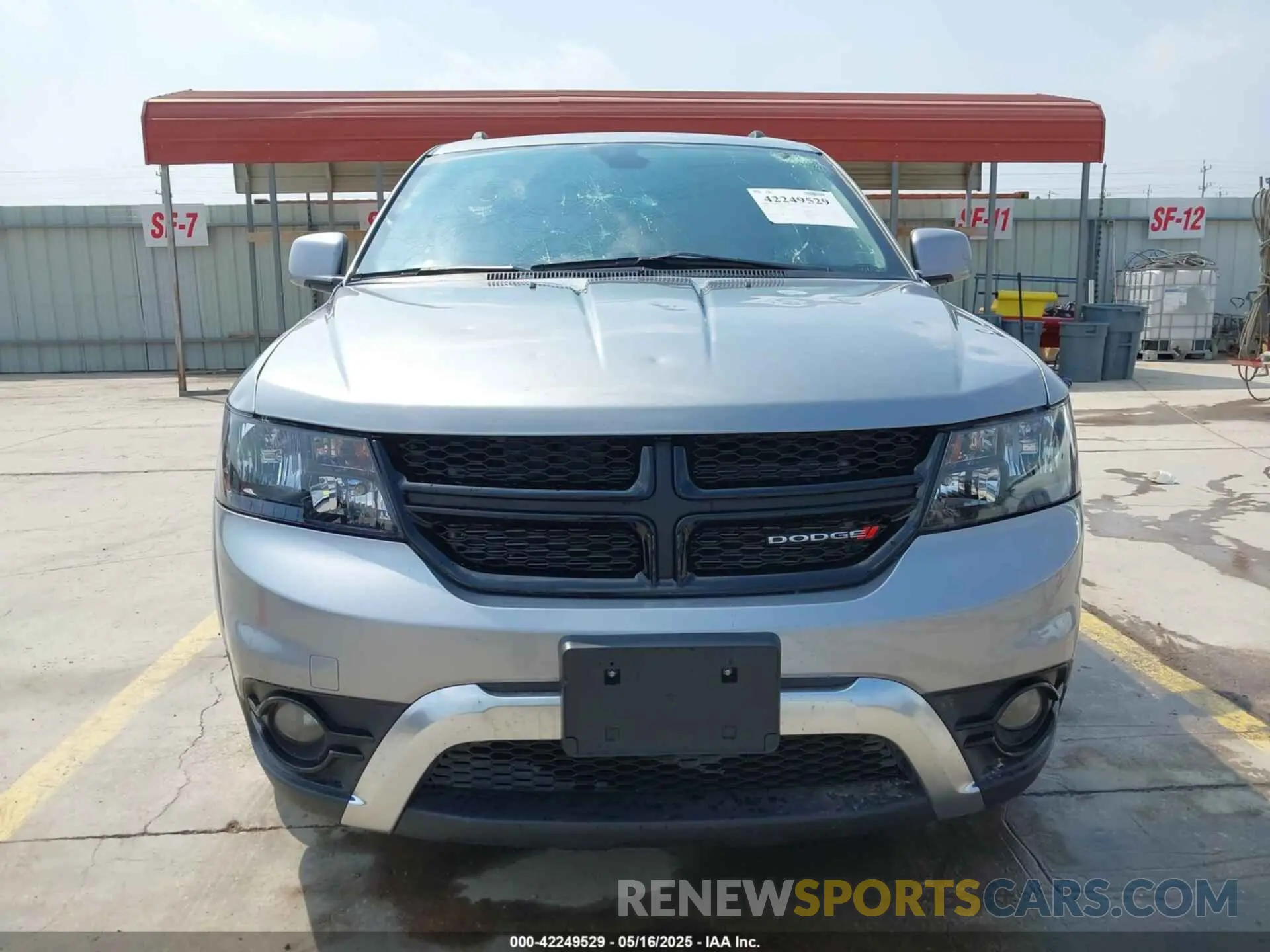 12 Photograph of a damaged car 3C4PDCGB4LT231678 DODGE JOURNEY 2020