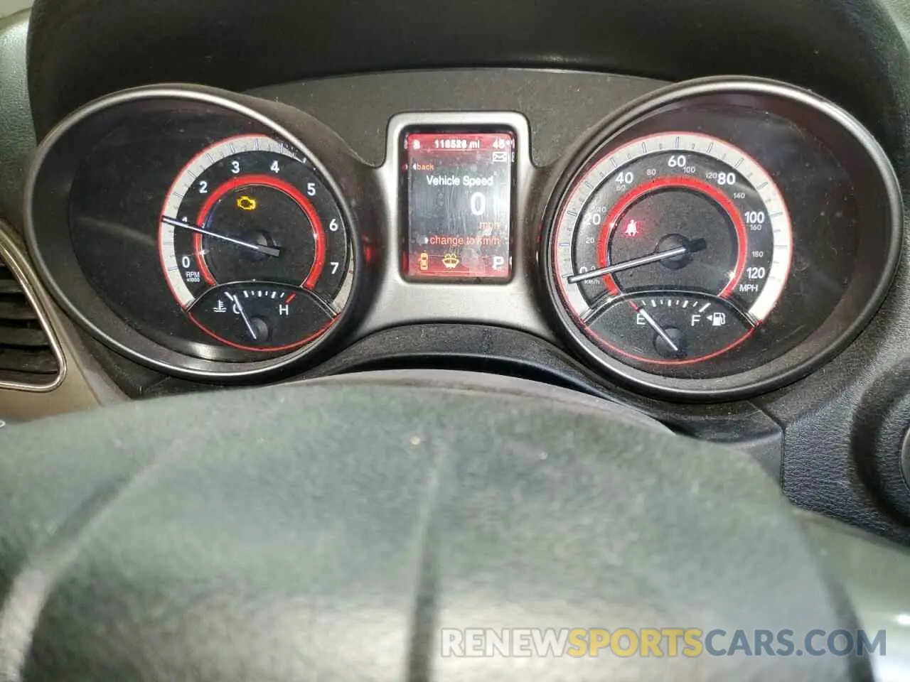 9 Photograph of a damaged car 3C4PDCGB6LT225753 DODGE JOURNEY 2020