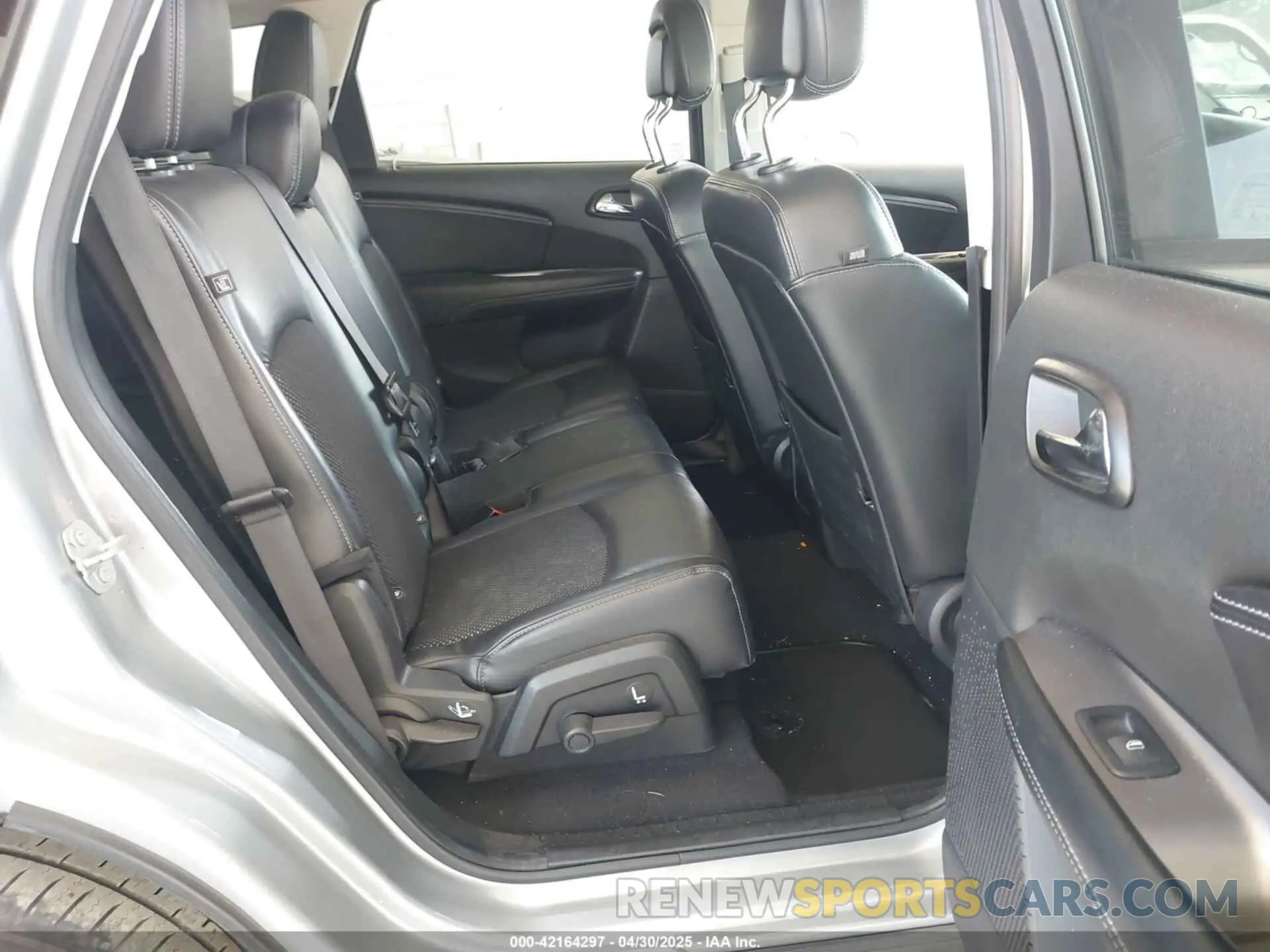 8 Фотография поврежденного автомобиля 3C4PDCGB7LT206659 DODGE JOURNEY 2020