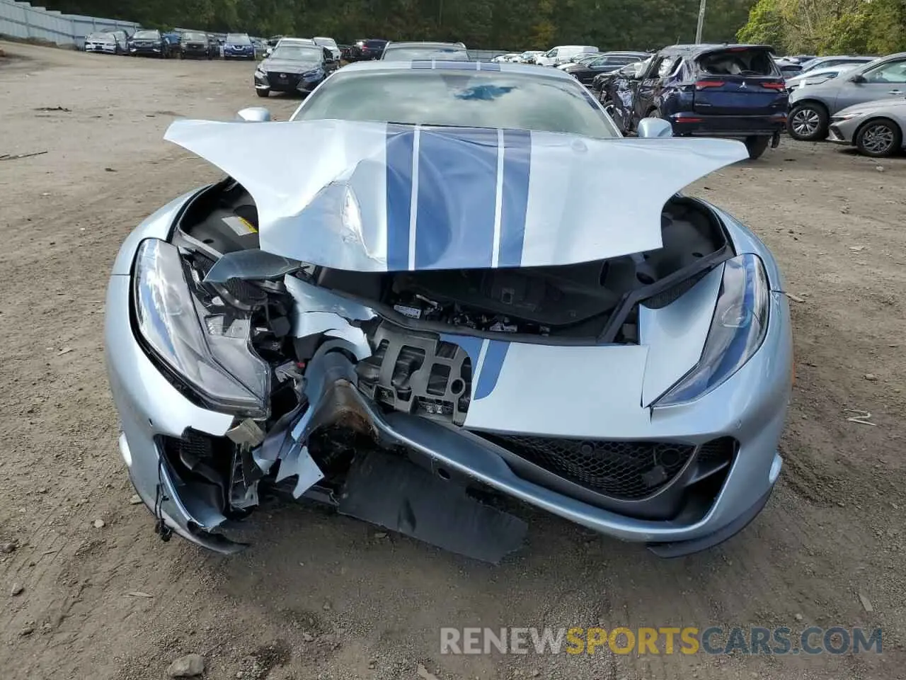 5 Photograph of a damaged car ZFF83CLA1K0238914 FERRARI 812 2019
