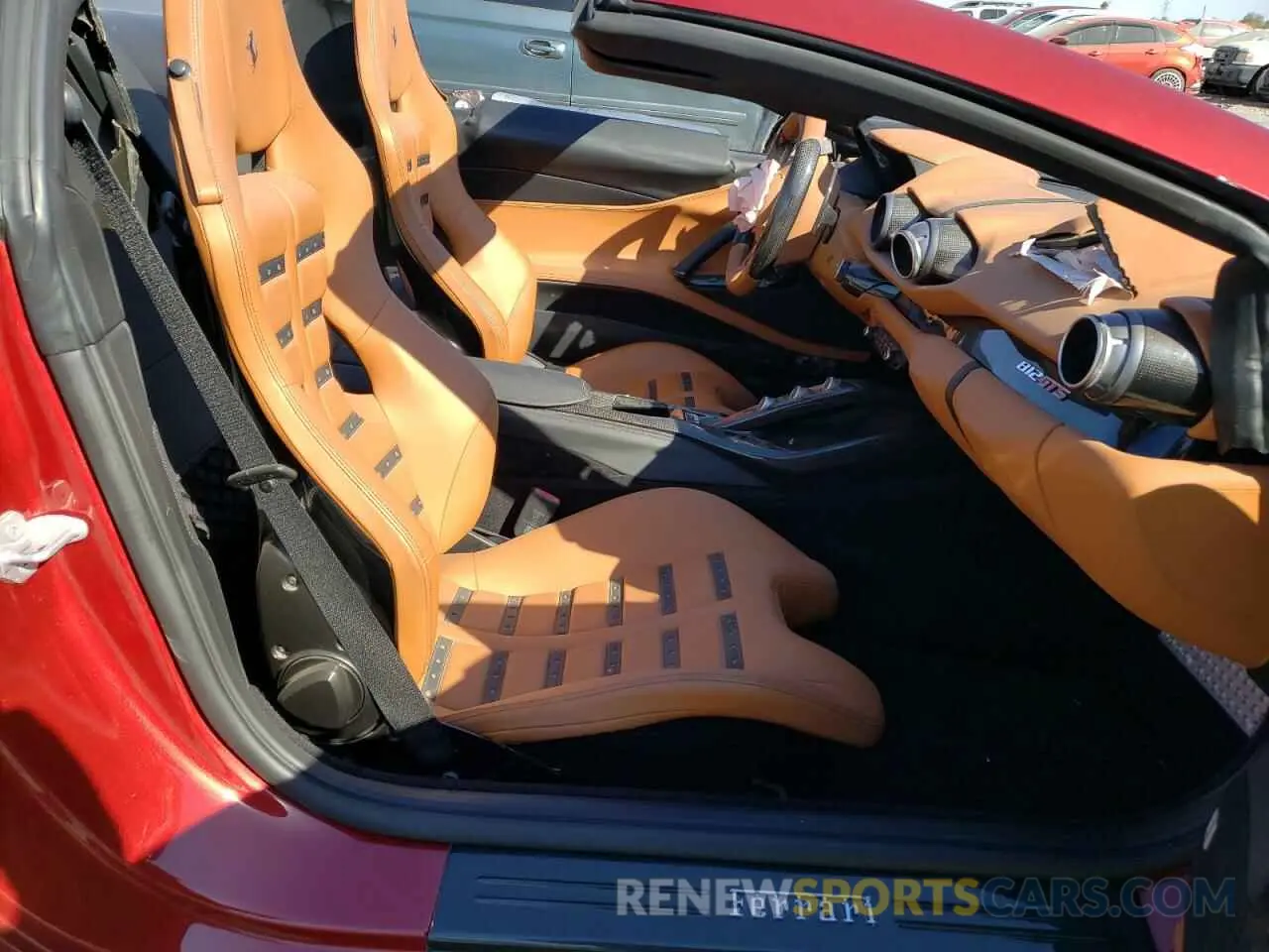 10 Photograph of a damaged car ZFF97CMA0M0258453 FERRARI 812 2021
