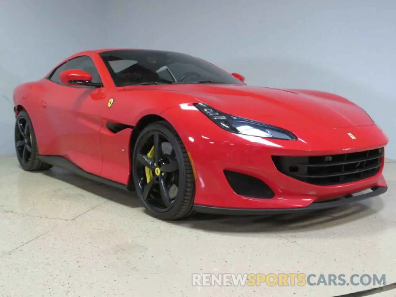 1 Photograph of a damaged car ZFF89FPAXK0245547 FERRARI ALL MODELS 2019