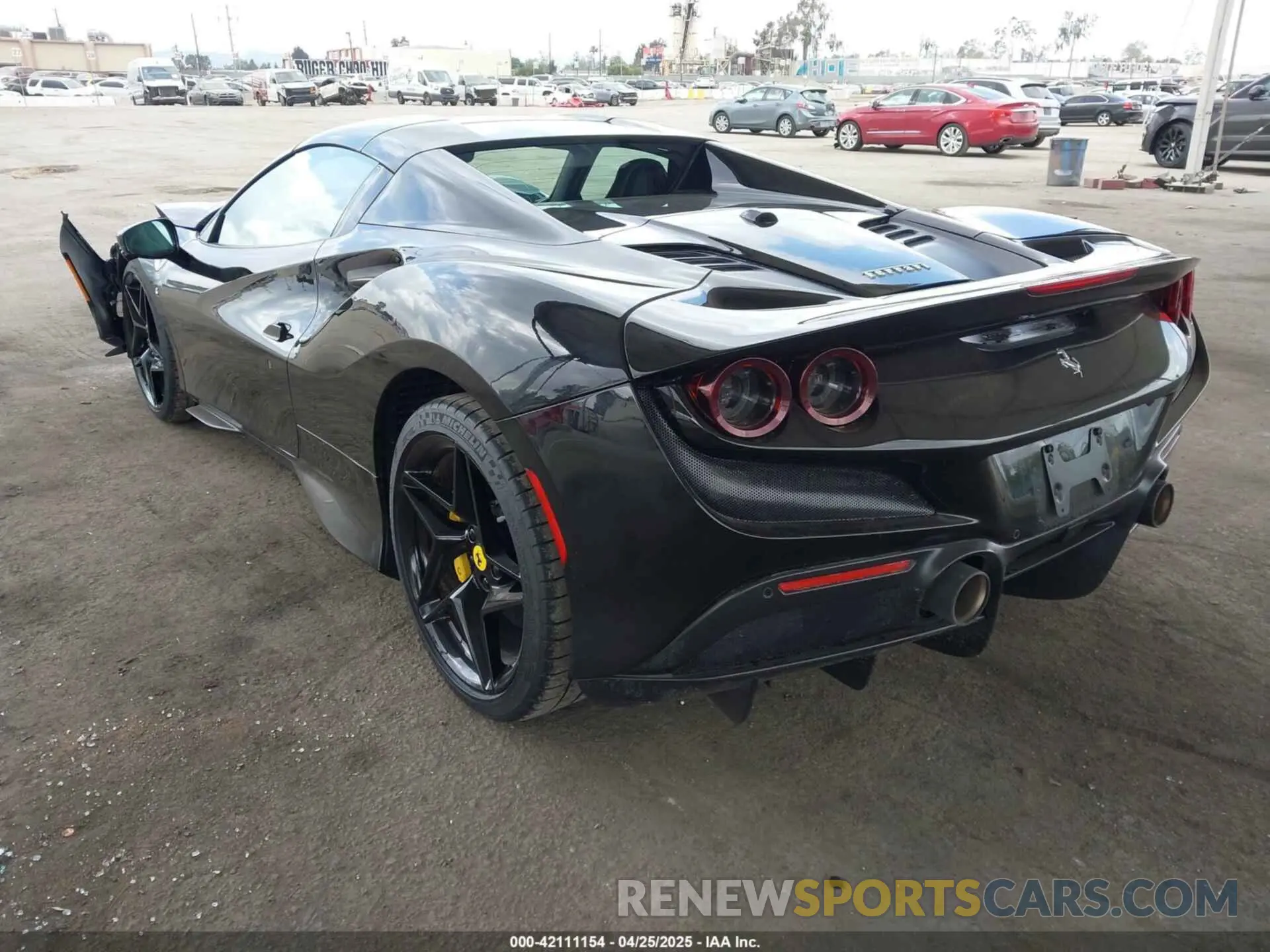 3 Photograph of a damaged car ZFF93LMA4N0277116 FERRARI F8 SPIDER 2022