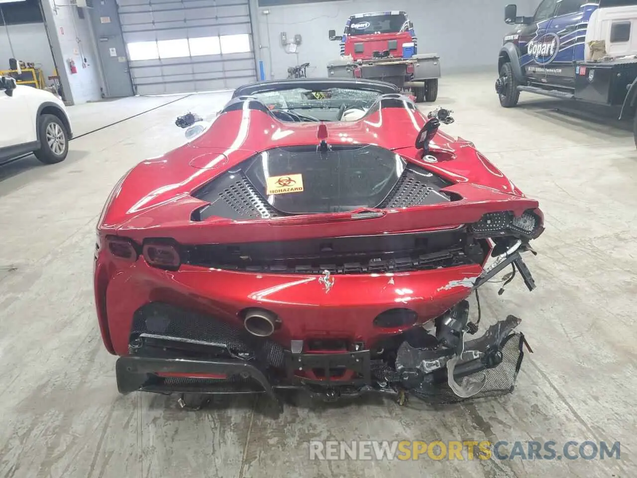 6 Photograph of a damaged car ZFF96NMA3R0300345 FERRARI SF 90 SPID 2024