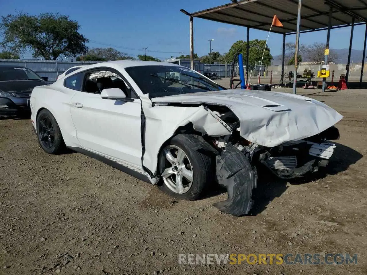 4 Photograph of a damaged car 1FA6P8TH1K5180803 FORD ALL Models 2019