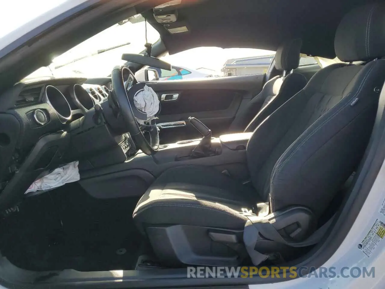 7 Photograph of a damaged car 1FA6P8TH1K5180803 FORD ALL Models 2019