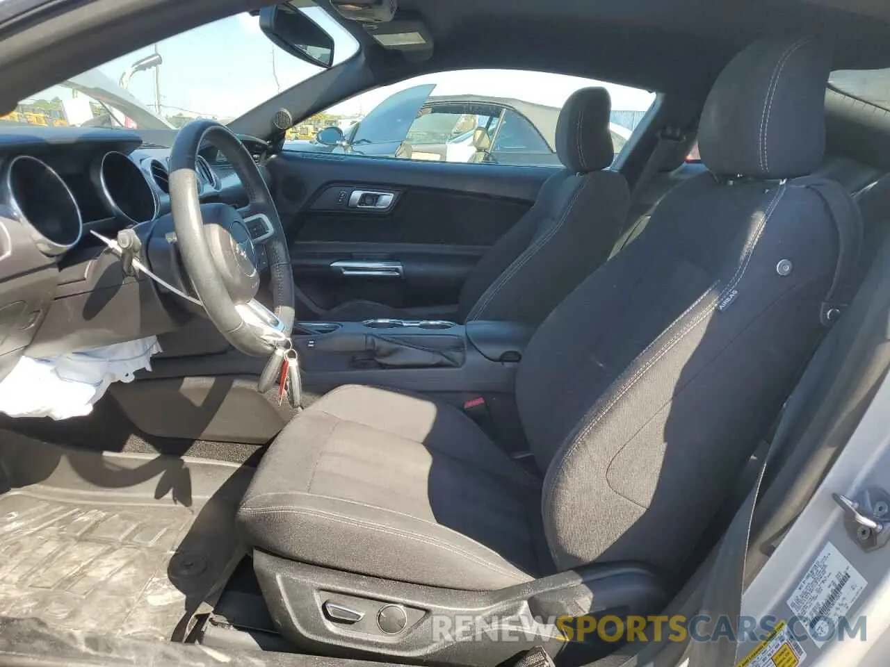 7 Фотография поврежденного автомобиля 1FA6P8TH3K5142019 FORD ALL Models 2019