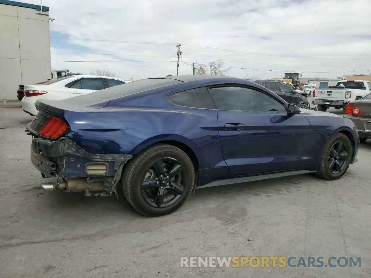 3 Photograph of a damaged car 1FA6P8TH4K5130686 FORD ALL Models 2019