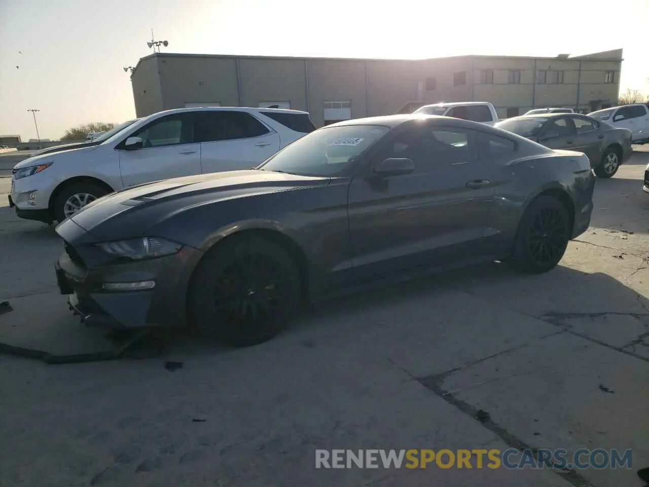 1 Фотография поврежденного автомобиля 1FA6P8TH5K5143267 FORD ALL Models 2019