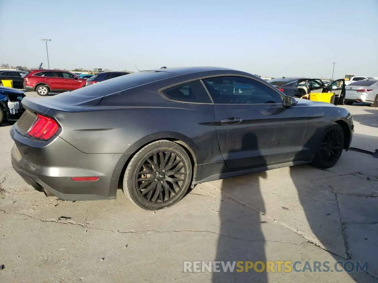 3 Фотография поврежденного автомобиля 1FA6P8TH5K5143267 FORD ALL Models 2019