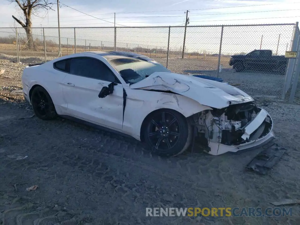 4 Photograph of a damaged car 1FA6P8TH8K5192205 FORD ALL Models 2019