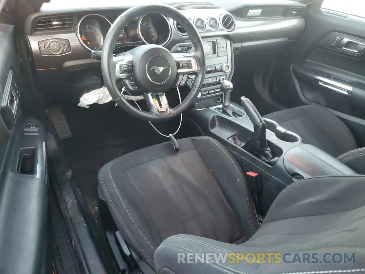 8 Photograph of a damaged car 1FA6P8TH9K5135513 FORD ALL Models 2019