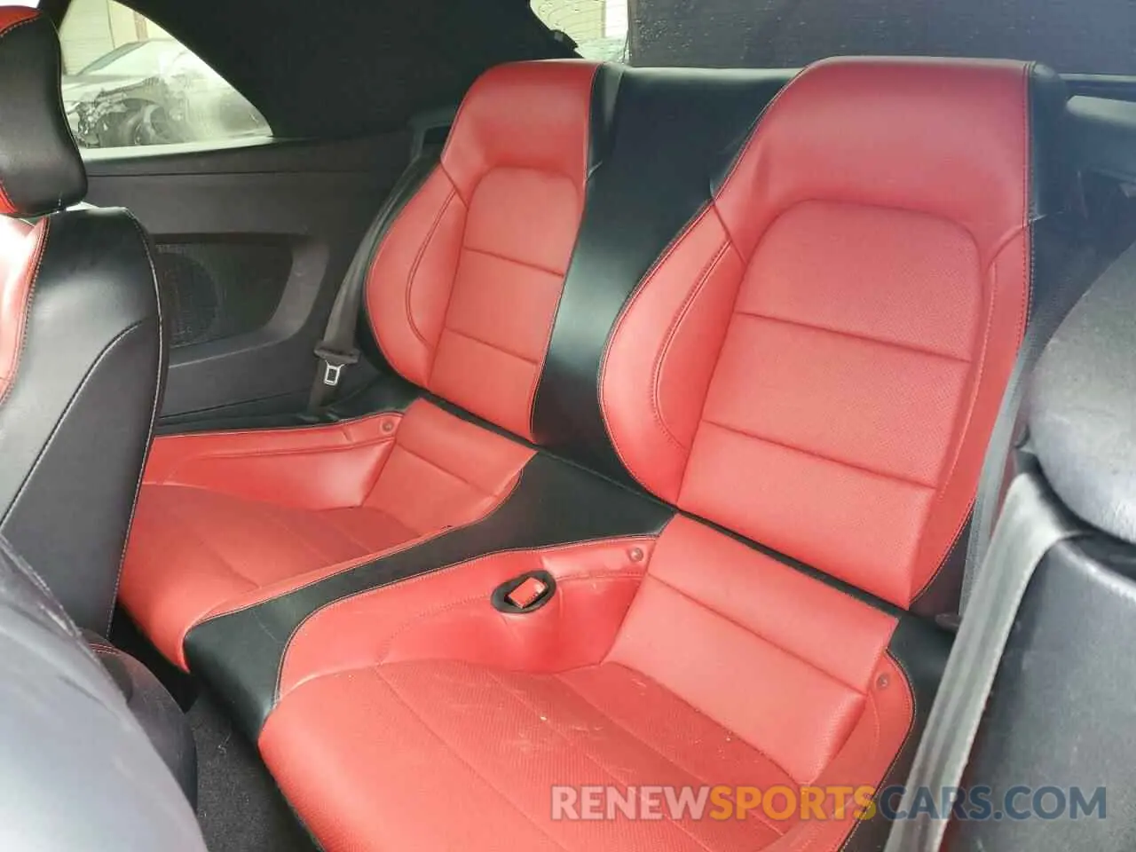 10 Фотография поврежденного автомобиля 1FATP8UH0K5150001 FORD ALL Models 2019