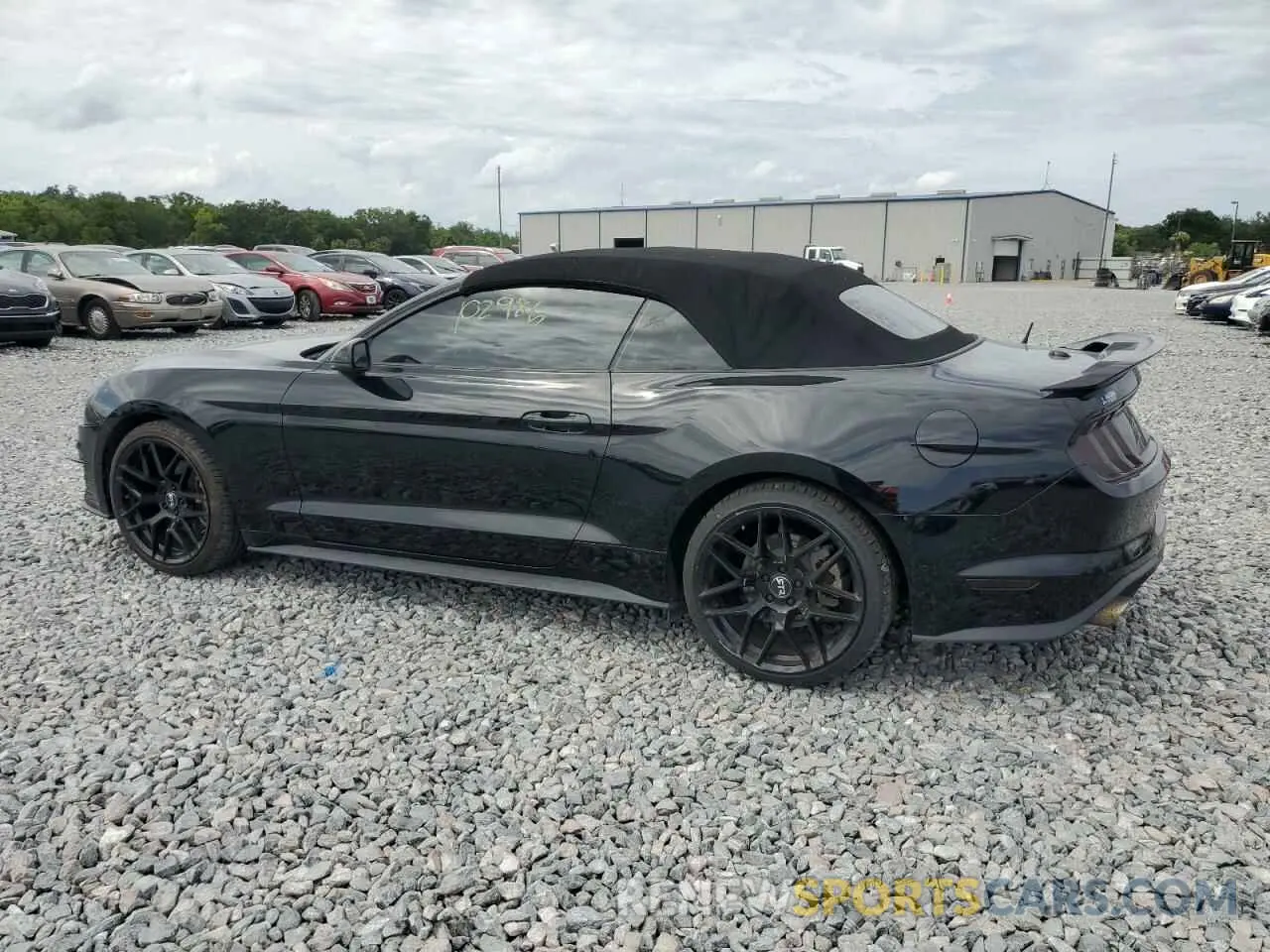 2 Фотография поврежденного автомобиля 1FATP8UH1K5162139 FORD ALL Models 2019