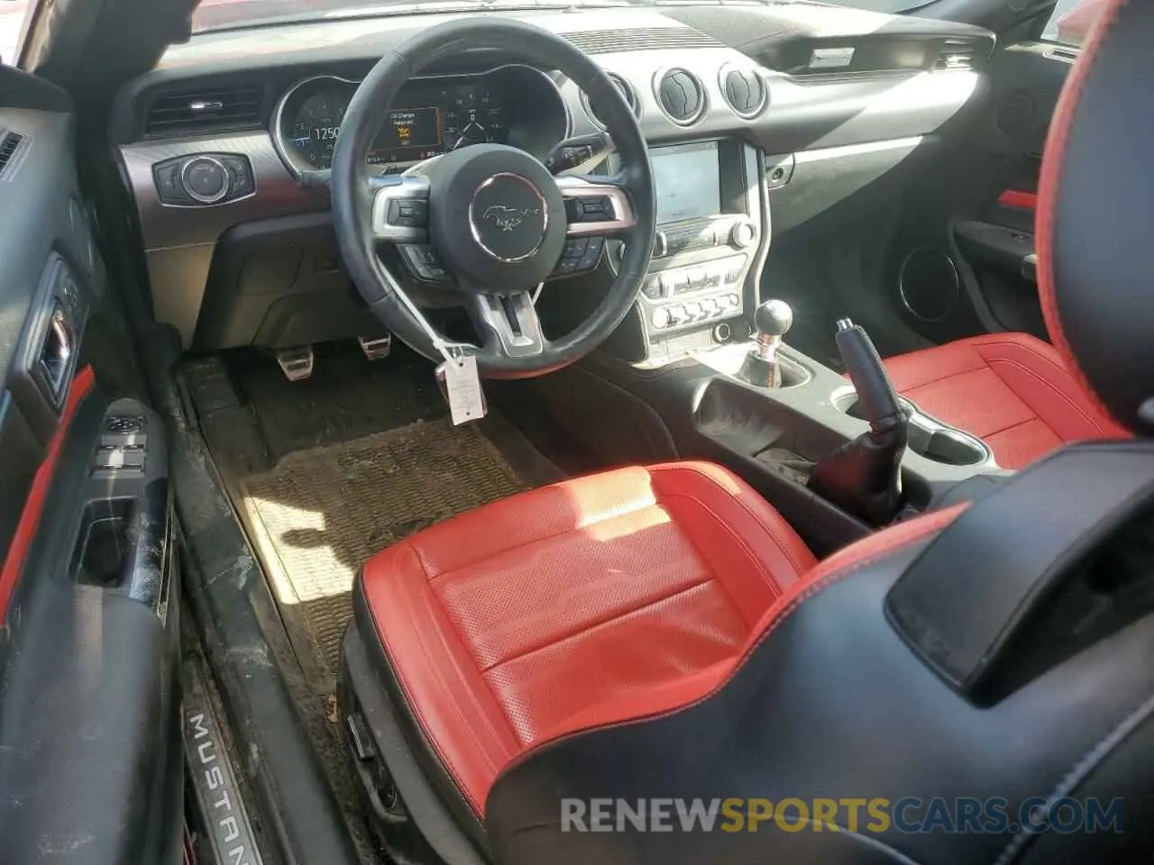 8 Photograph of a damaged car 1FATP8UH3K5200969 FORD ALL Models 2019
