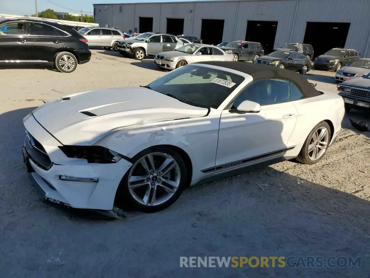 1 Photograph of a damaged car 1FATP8UH6K5131985 FORD ALL Models 2019