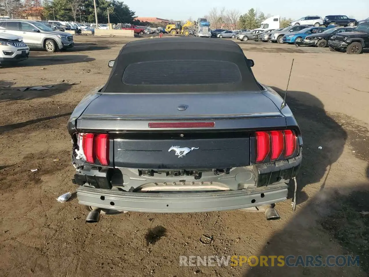 6 Фотография поврежденного автомобиля 1FATP8UH9K5162261 FORD ALL Models 2019