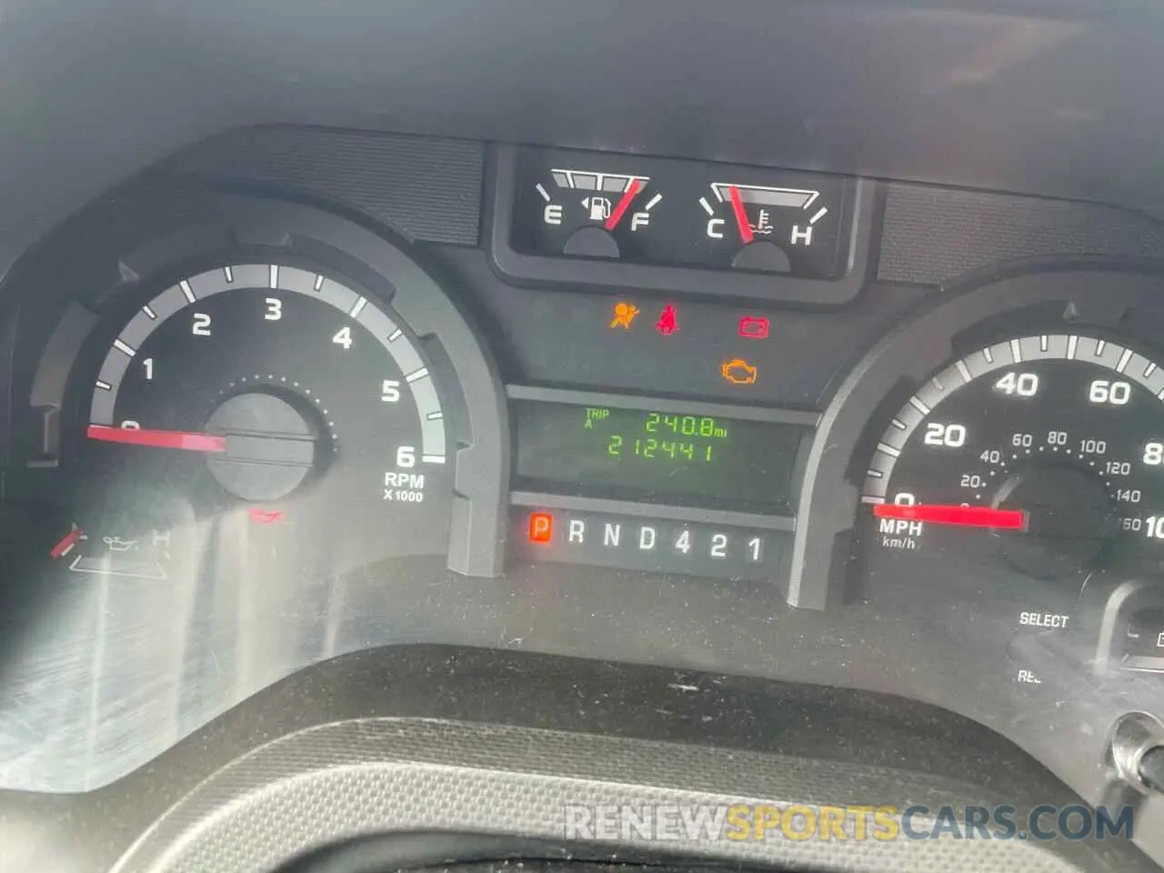 8 Photograph of a damaged car 1FDFE4FS3KDC32108 FORD ALL Models 2019