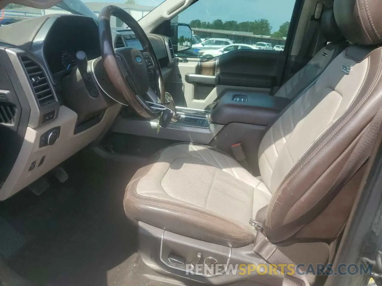 7 Photograph of a damaged car 1FTEW1EG8KFB62605 FORD All Models 2019
