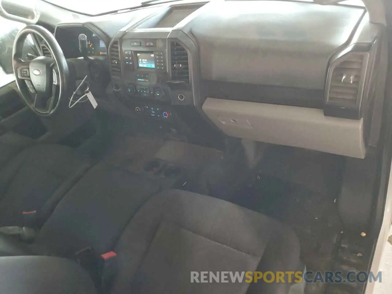 8 Фотография поврежденного автомобиля 1FTMF1C57KKD66154 FORD All Models 2019