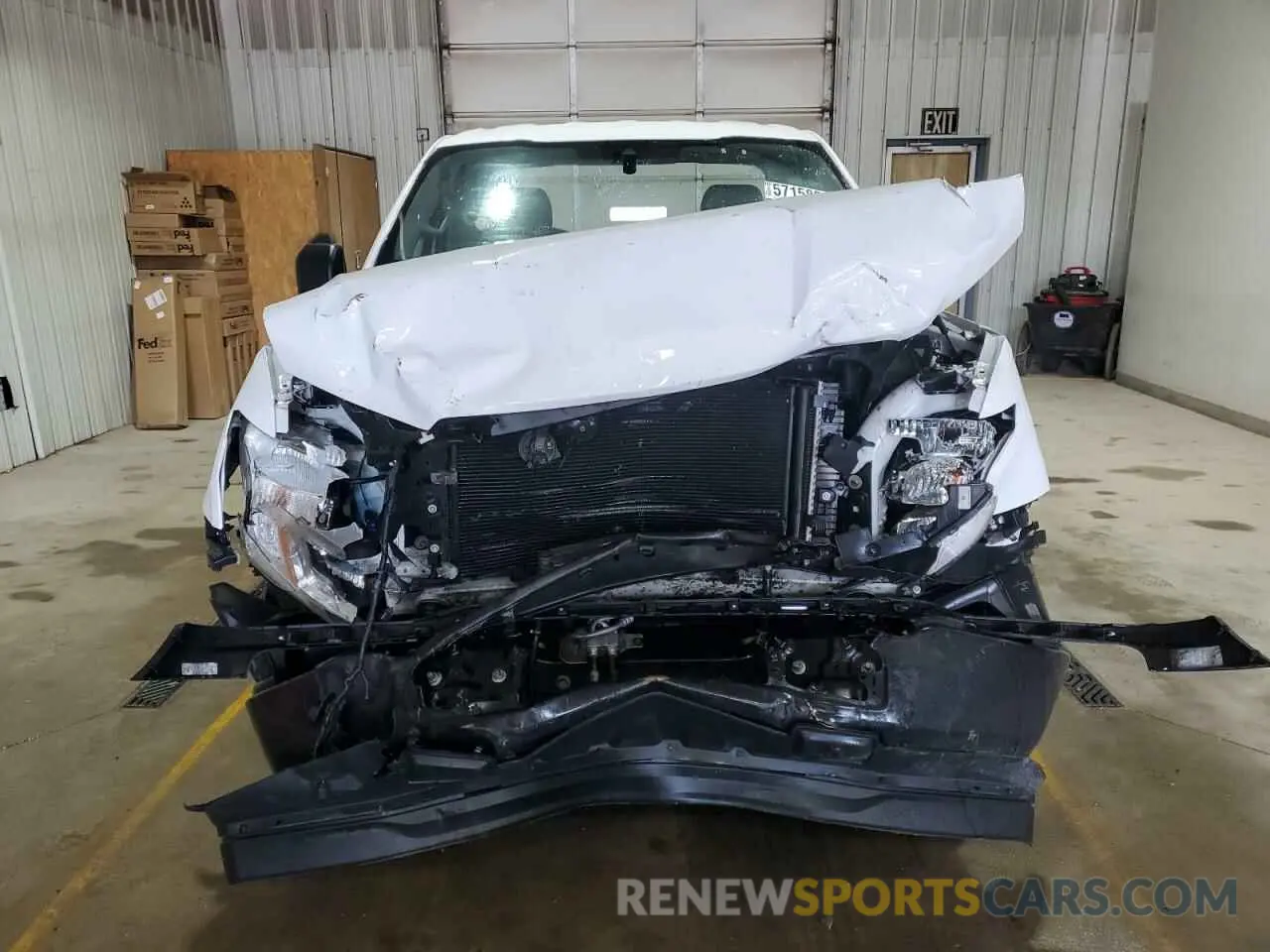 5 Фотография поврежденного автомобиля 1FTMF1CB5KKE68610 FORD All Models 2019