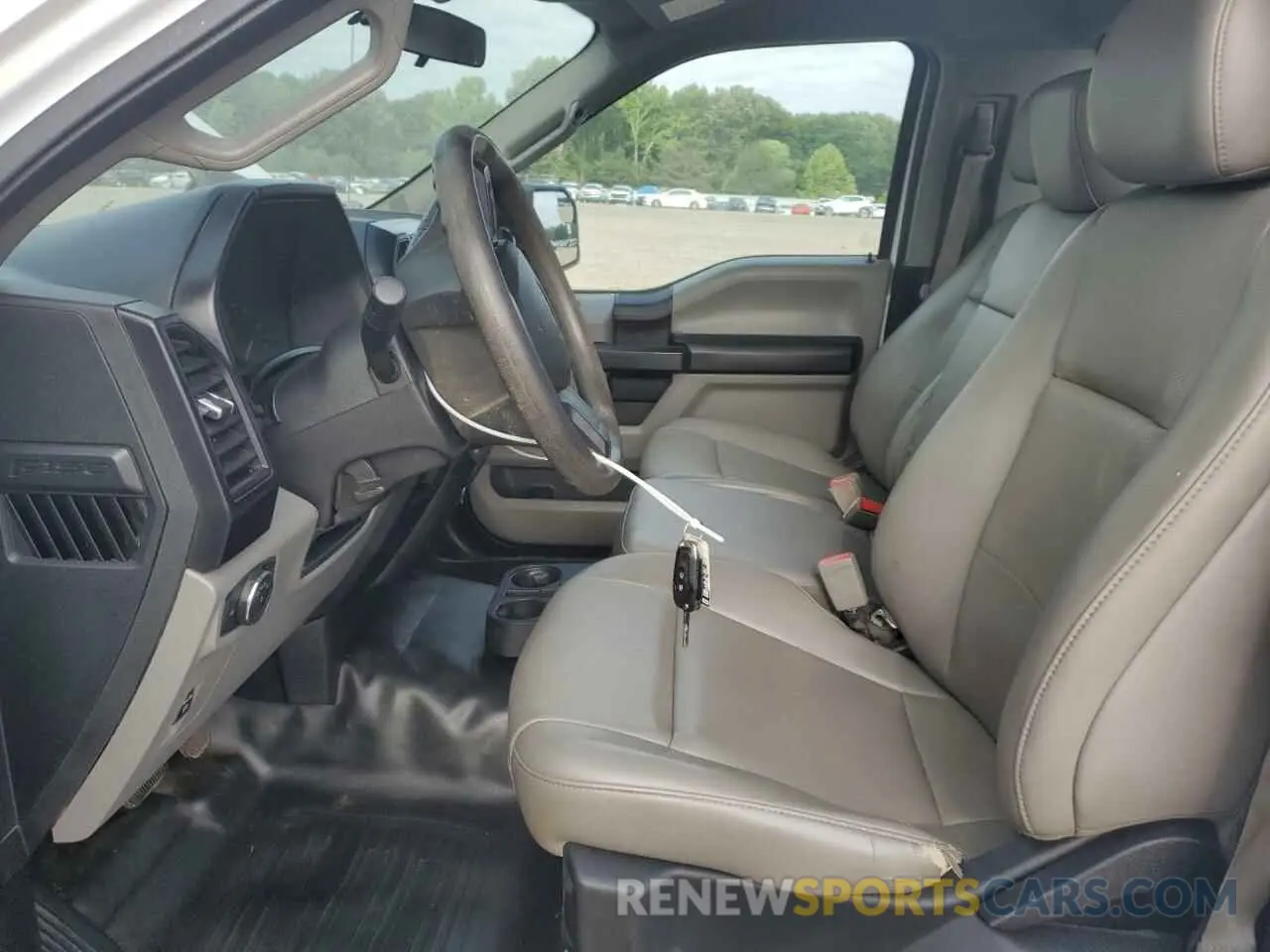 7 Фотография поврежденного автомобиля 1FTMF1E54KKD16521 FORD All Models 2019