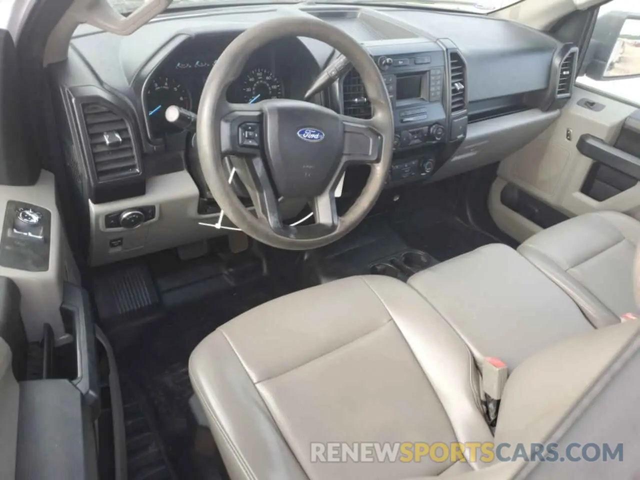 8 Фотография поврежденного автомобиля 1FTMF1E54KKD16521 FORD All Models 2019
