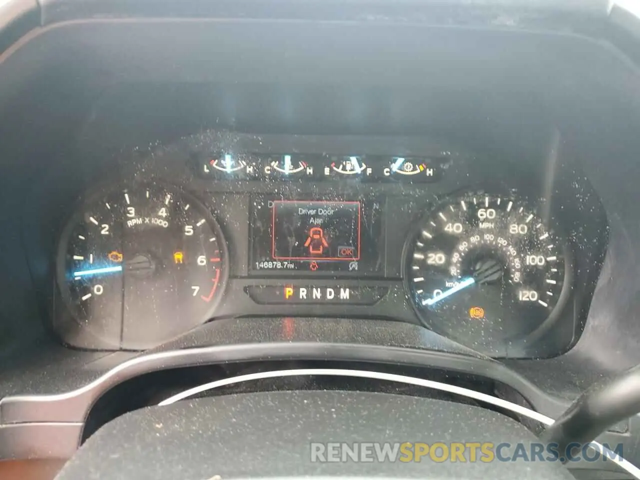 9 Фотография поврежденного автомобиля 1FTNF1C49KKC71705 FORD All Models 2019