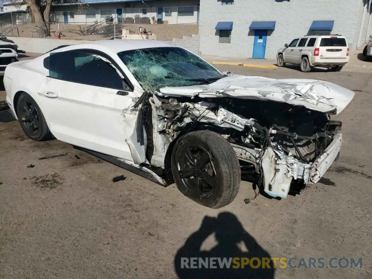 4 Photograph of a damaged car 1FA6P8TH3L5101052 FORD ALL Models 2020