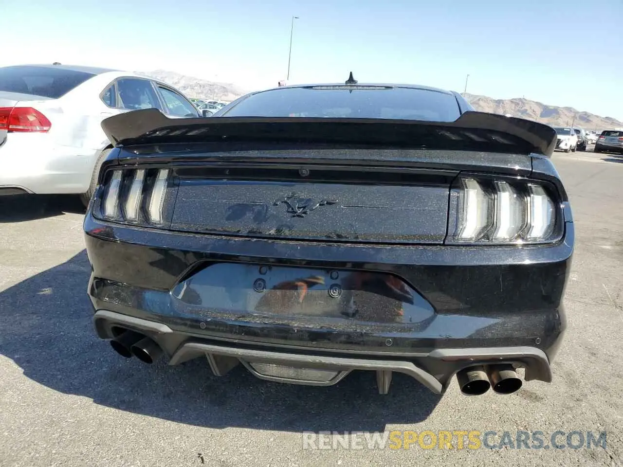 6 Photograph of a damaged car 1FA6P8TH6L5171645 FORD ALL Models 2020