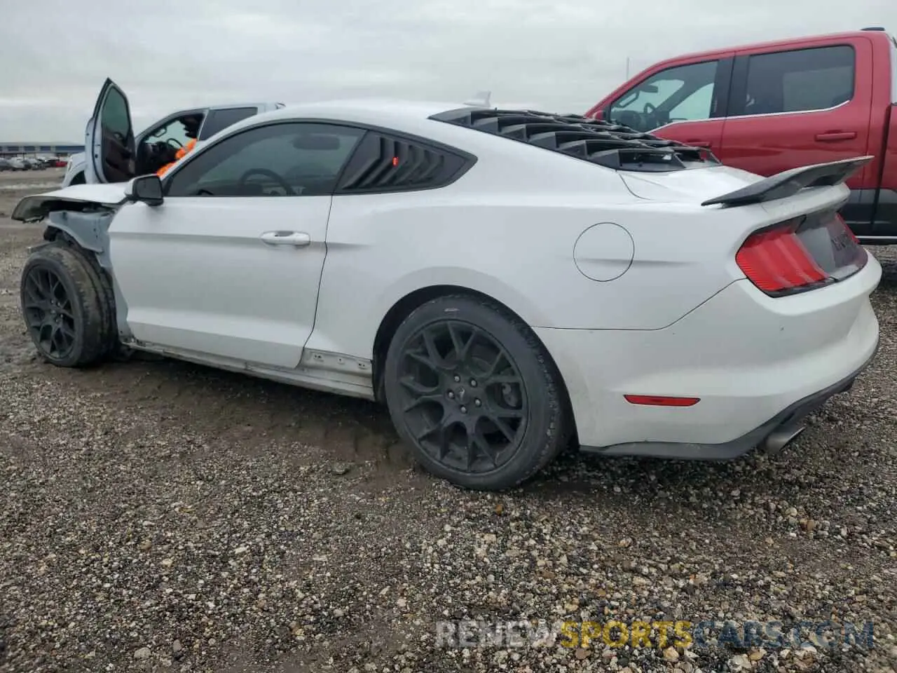2 Photograph of a damaged car 1FA6P8TH9L5136694 FORD ALL Models 2020