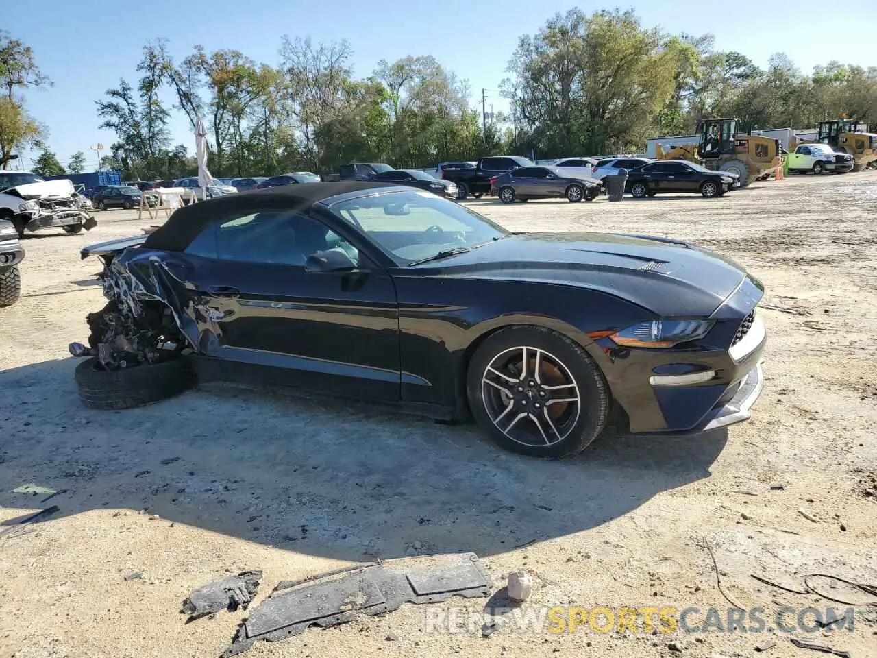 4 Photograph of a damaged car 1FATP8UH2L5121441 FORD ALL Models 2020