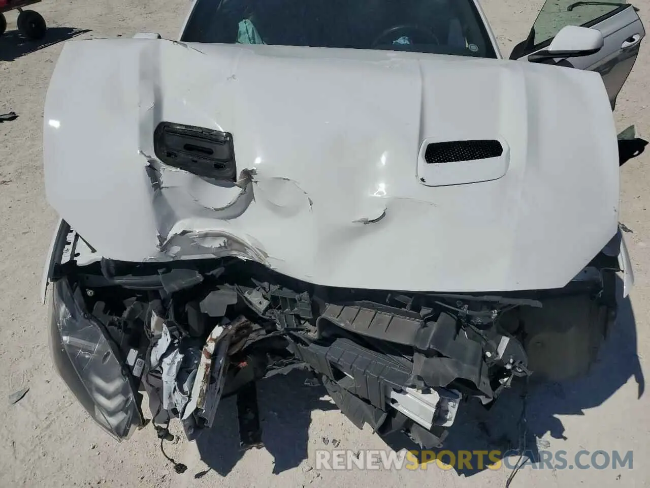 12 Photograph of a damaged car 1FATP8UH8L5113943 FORD ALL Models 2020