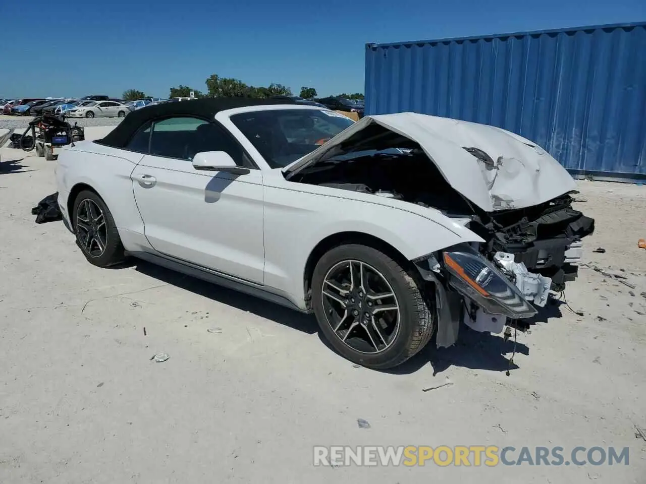 4 Photograph of a damaged car 1FATP8UH8L5113943 FORD ALL Models 2020