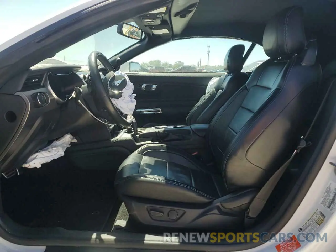 7 Photograph of a damaged car 1FATP8UH8L5113943 FORD ALL Models 2020