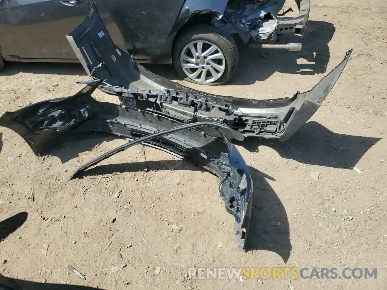 12 Фотография поврежденного автомобиля 1FATP8UH9L5135689 FORD ALL Models 2020